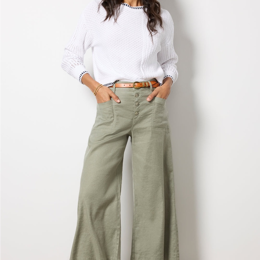 Evereve Olive Cropped Wide-Leg Pants